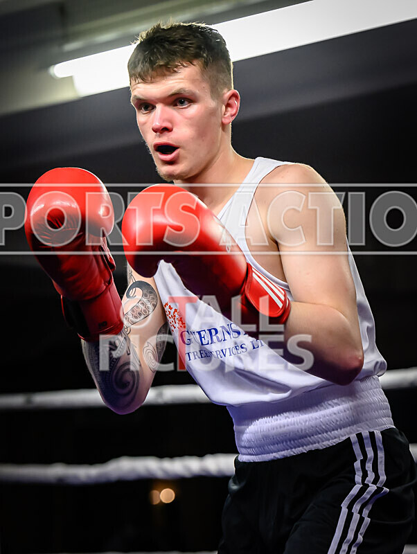 BOUT- 6 - Emile Prevel v Moin Khan-21 - BOUT: 6 - Emile Prevel v Moin Khan