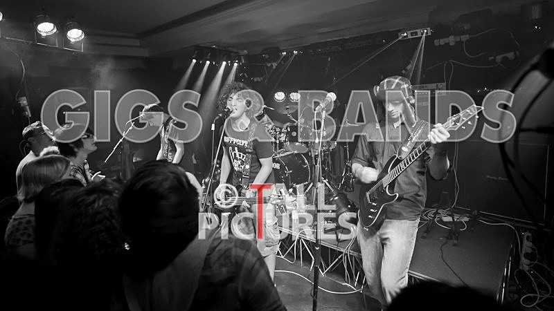 Breaking the Silence-17 - BREAKING THE SILENCE