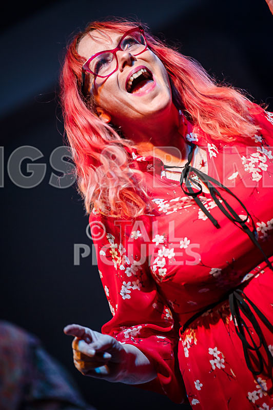 The Sacred Hearts-51 - THE SACRED HEARTS