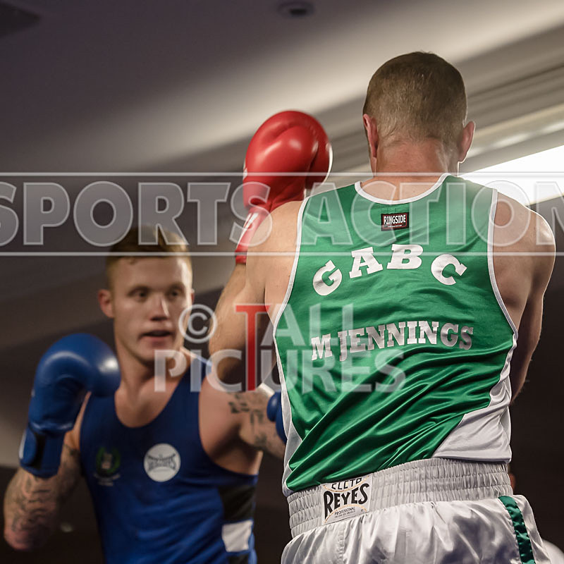 Bout-10_Matt Jennings v Mason Holmes-21 - Bout - 10_Matt Jennings v Mason Holmes