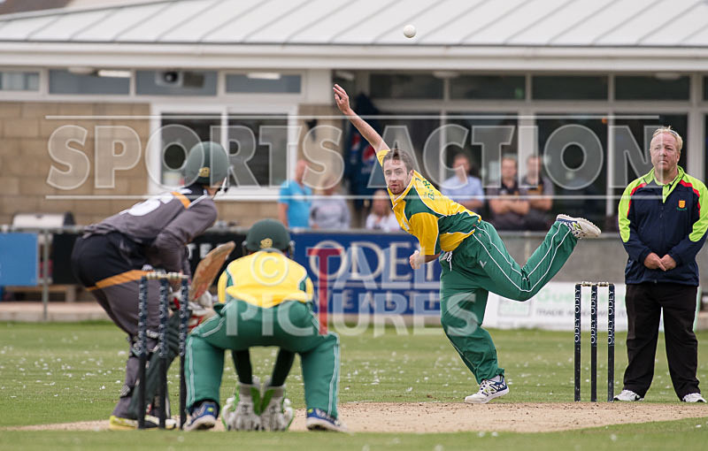 Cricket_Griffins v Irregulars-30 - GRIFFINS v IRREGULARS BARBARIANS