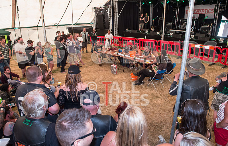 Chaos 2014_Chilli Pizza-18 - BURN-OUTS - TATTOOS & CHILLI