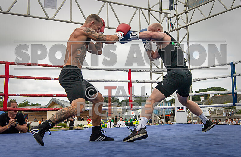 BOUT 6- Jason Danger Mouse Enticott v Martin the Granite Man Savident- - BOUT 6- Jason 'Danger Mouse' Enticott v Martin 'the Granite Man' Savident