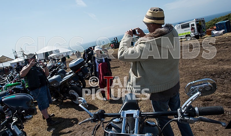 Bikes Burnouts-6 - BIKES & BURNOUTS