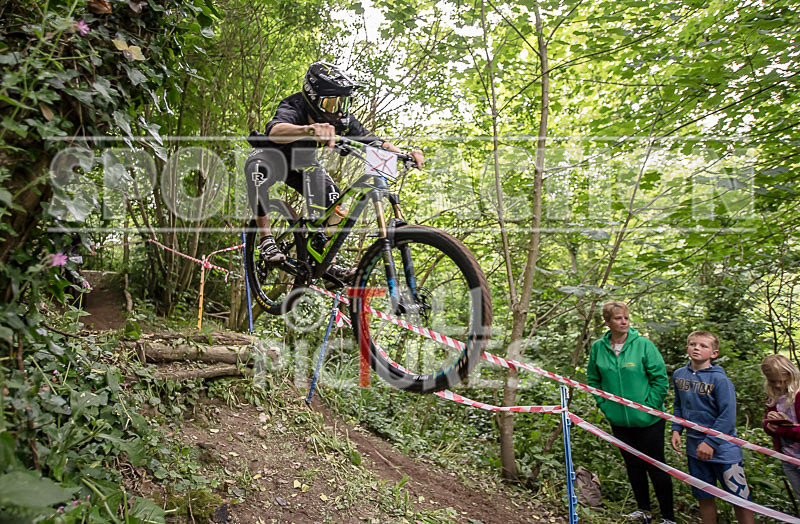 MTB Downhill_05-06-2016-57 - DOWNHILL SERIES 2016_ROUND-4
