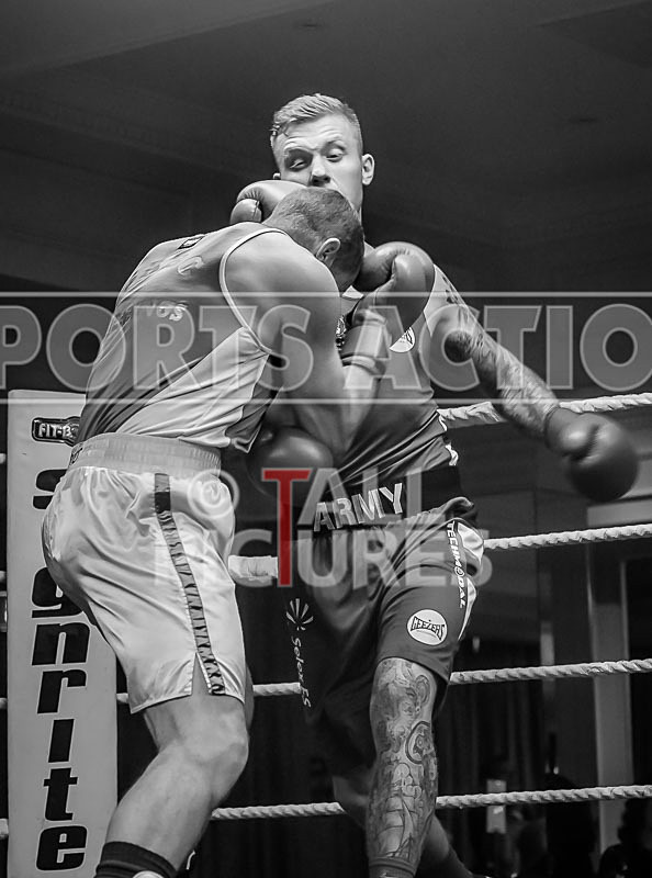 Bout-10_Matt Jennings v Mason Holmes-10 - Bout - 10_Matt Jennings v Mason Holmes