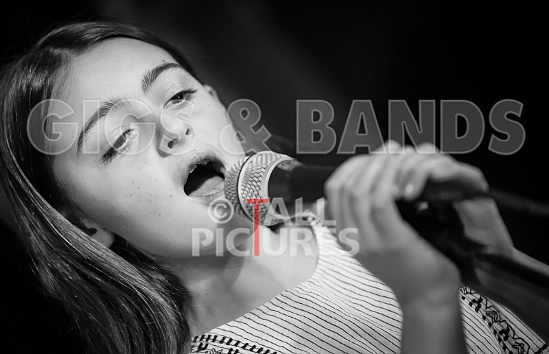 SoPM_Christmas Gig 2017-117 - SCHOOL OF POPULAR MUSIC CHRISTMAS GIG 2017