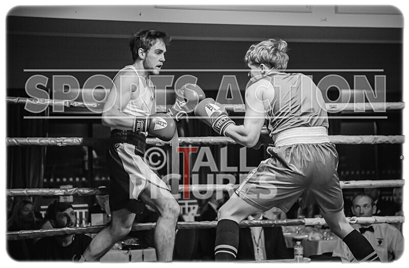 BOUT 5- Martin Kublickis v Robbie Chipcase-3 - BOUT 5 - Martin Kublickis v Robbie Chipcase