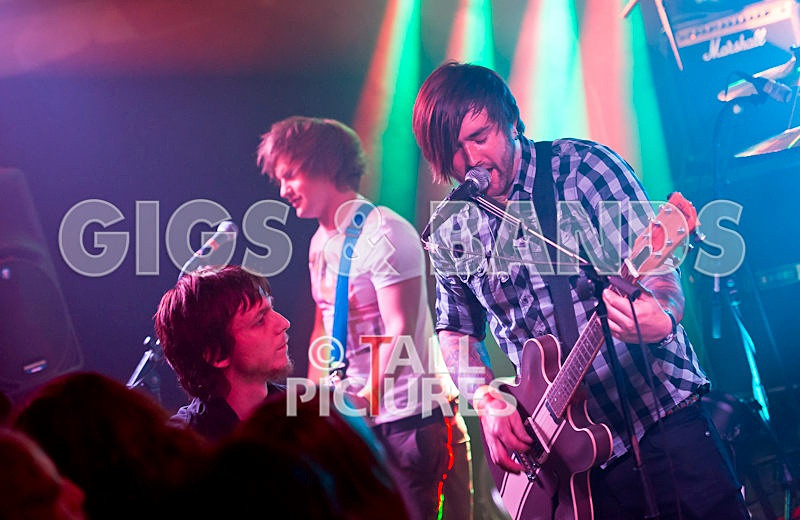 2 Minutes 2 Late-91 - 2 MINUTES 2 LATE