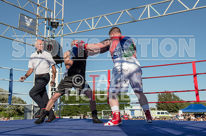 Open Air Boxing_2015_Bout-3-26 - BOUT-3