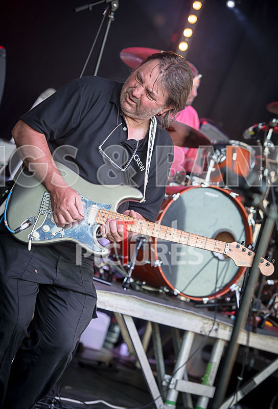 Peter Frampton-143 - PETE FRAMPTON & FRIENDS