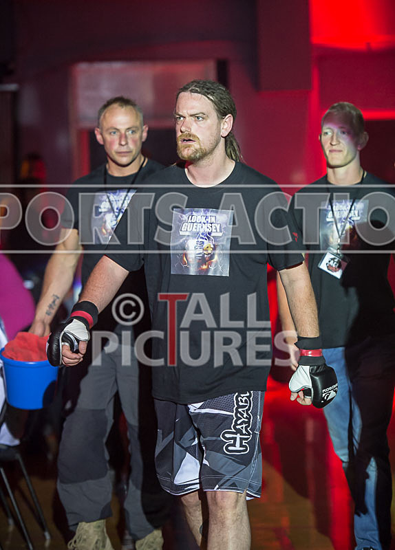 Chris Martin v Luke Riley-5 - BOUT 13