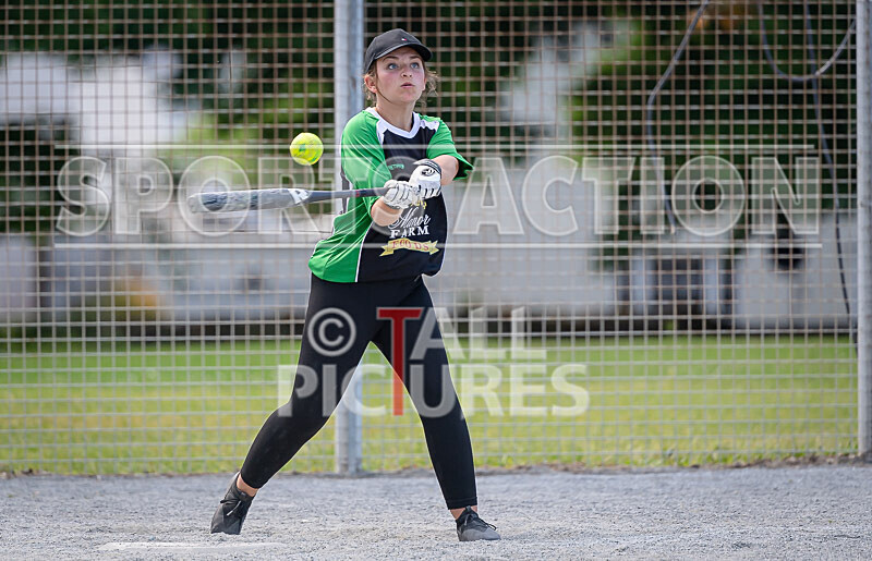 Manor Farm Donkeys v Tomahawks-16 - MANOR FARM DONKEYS v TOMAHAWKS