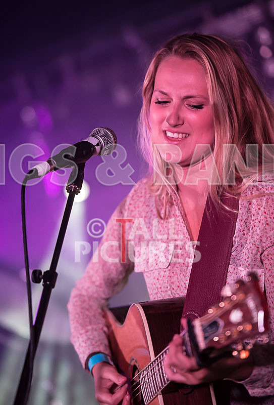 Frankie Davies-31 - FRANKIE DAVIES