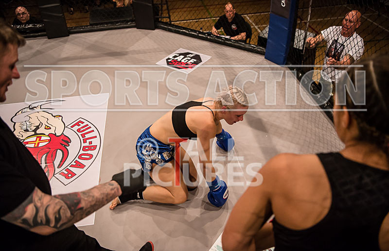 Hannah Jacques v Katherine Paes-20 - BOUT-5 Hannah Jacques v Katherine Paes