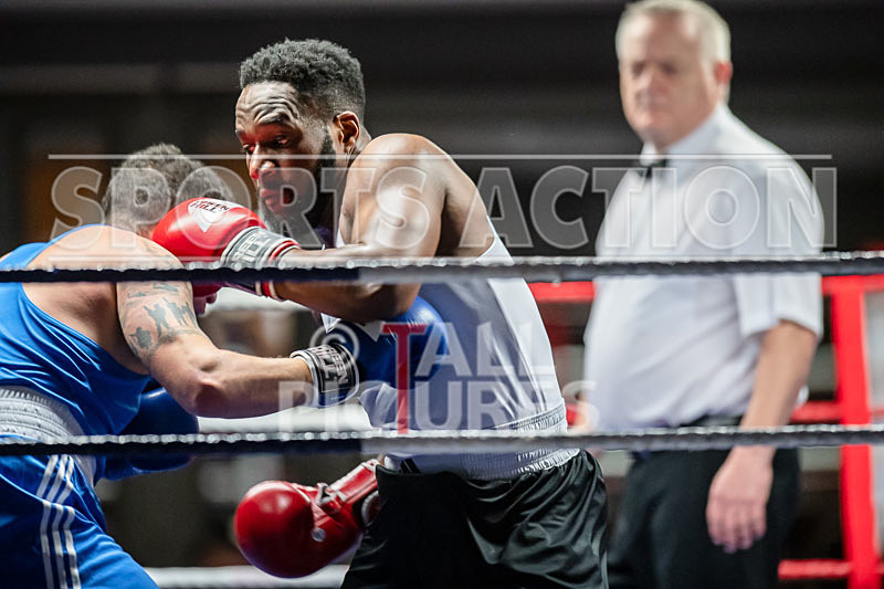 BOUT-7_Oblie Botchway v Mason Small-17 - BOUT-7_Oblie Botchway v Mason Small