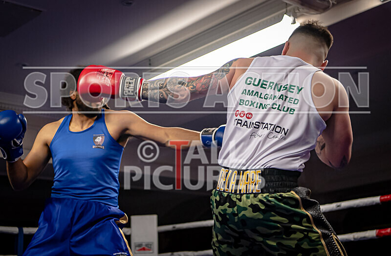 BOUT 9_Casey De La Mare v Aaron Bird-10 - BOUT 9_Casey De La Mare v Aaron Bird