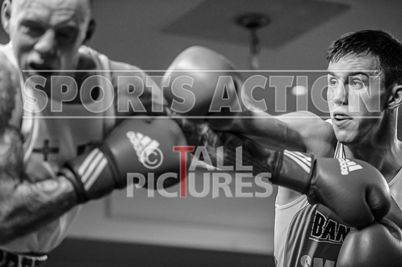 Bout - 8_Nathan Green v Joe Dennison-31 - Bout - 8_Nathan Green v Joe Dennison