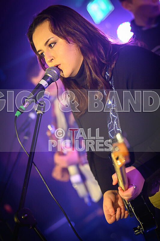 Meenas Weenaz-27 - MEENA'S WEENAZ