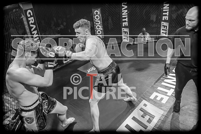 BOUT- 6 - Fin Aitkin v Pharrell Taylor-37 - BOUT 6 - Fin Aitkin v Pharrell Taylor