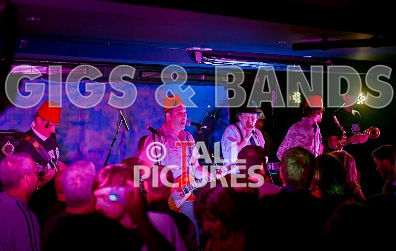 Sons of the Desert-4 - SONS OF THE DESERT