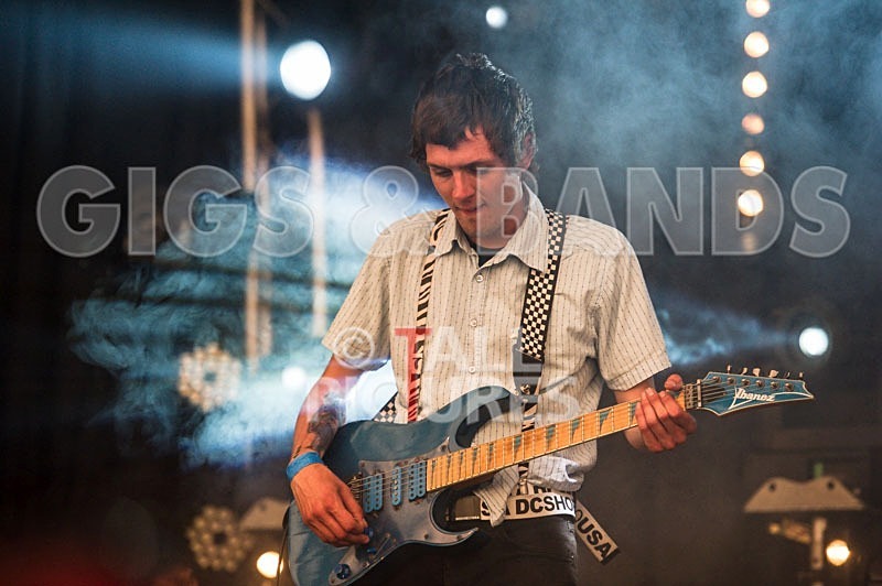 CoffeeShopKnifeFight-4 - COFFEESHOPKNIFEFIGHT