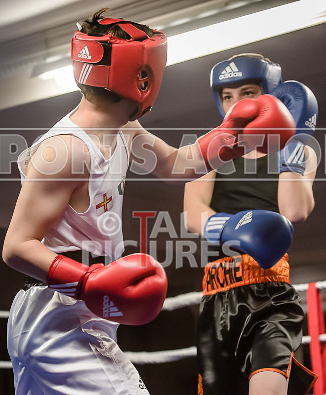 Bout - 3_Seb Fitzpatrick v Archie Brown-15 - Bout - 3_Seb Fitzpatrick v Archie Brown