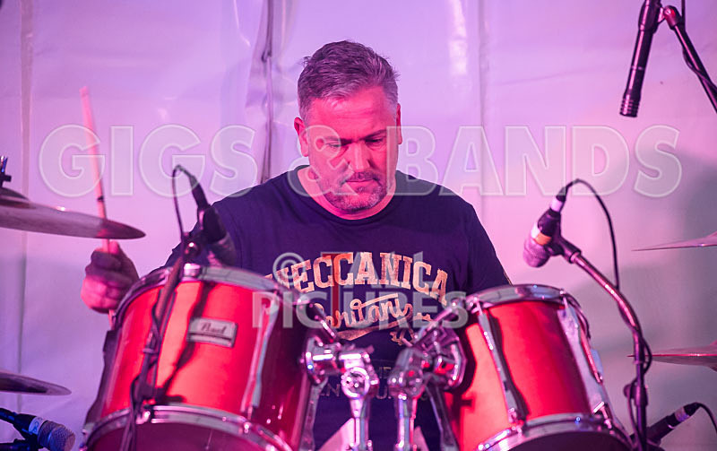 Hevvy Bevvy Blues Band-24 - HEVVY BEVVY BLUES BAND