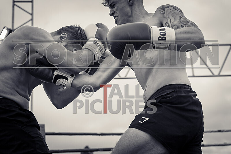 BOUT 10 Gareth the Marksman Morgan v Callum the Cannon Beausire-29 - BOUT 10- Gareth 'the Marksman' Morgan v Callum 'the Cannon' Beausire