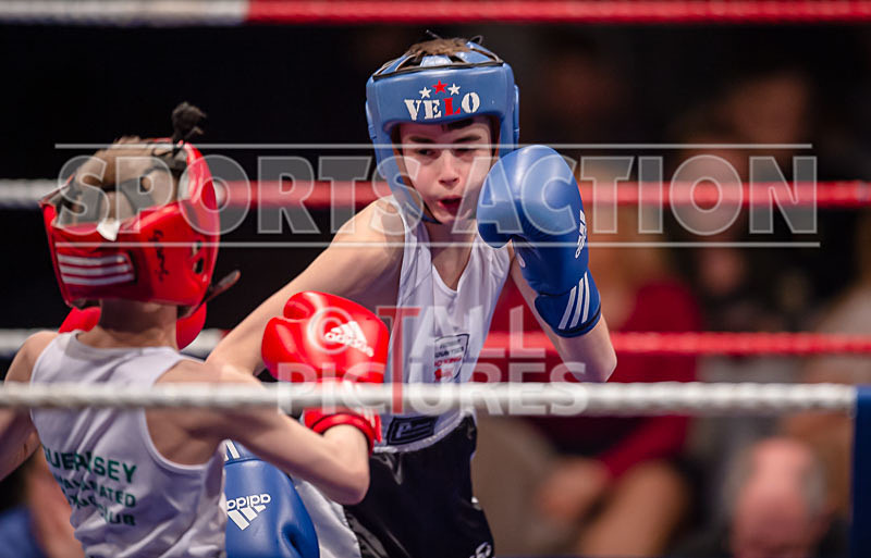 BOUT-2 - Arnie Watson v Noah Merriman-16 - BOUT-2 - Arnie Watson v Noah Merriman