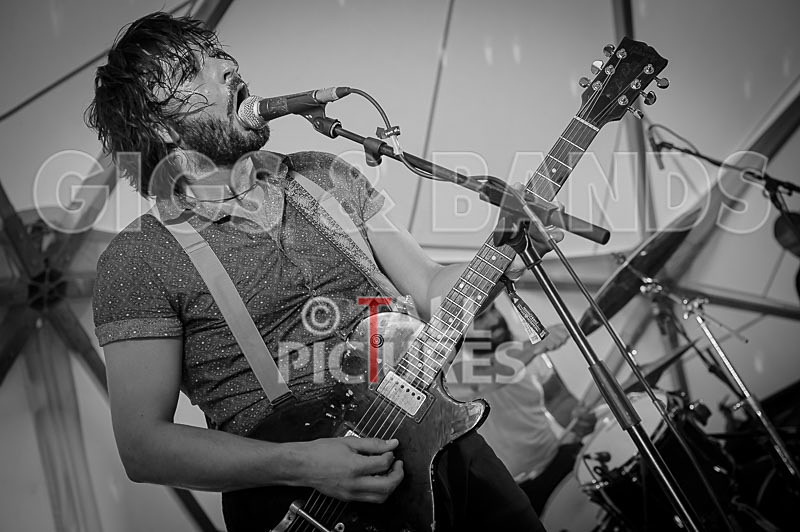 The Graveltones-12 - THE GRAVELTONES