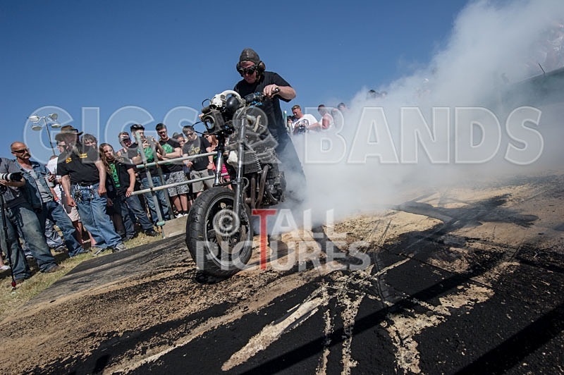 Chaos 2013_Burn-outs-39 - BURN-OUTS - TATTOOS & CHILLI