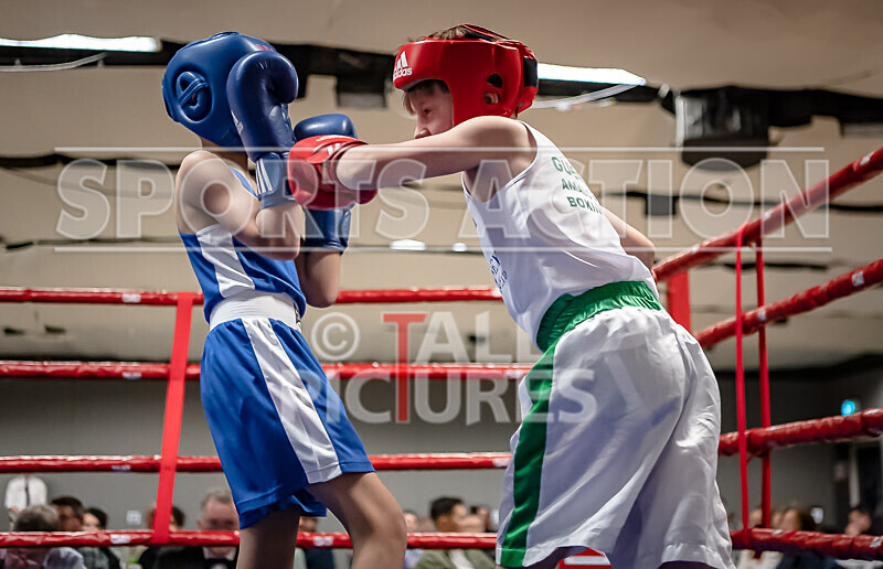BOUT 1 - Liam Duff v Oliver McKenzie-10 - BOUT 1 - Liam Duff v Oliver McKenzie