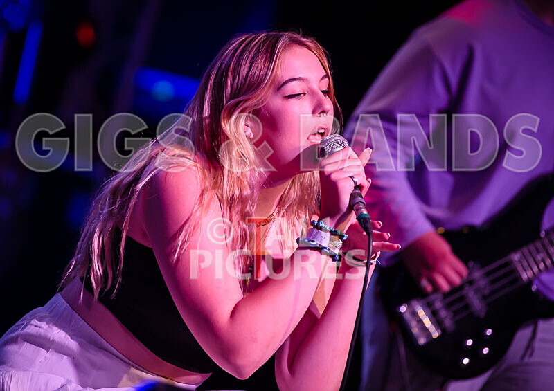 Darkershade-34 - DARKERSHADE