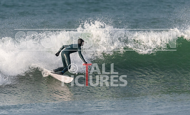Surfing_New Years Eve 2021-63 - NEW YEARS EVE SURFING 2021