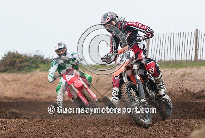 Moto-X_05-03-11-50 - MOTO-X_05-03-2011