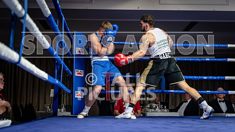BOUT 10_Billy Le Poullain v Josh Bridges-15 - BOUT 10_Billy Le Poullain v Josh Bridges