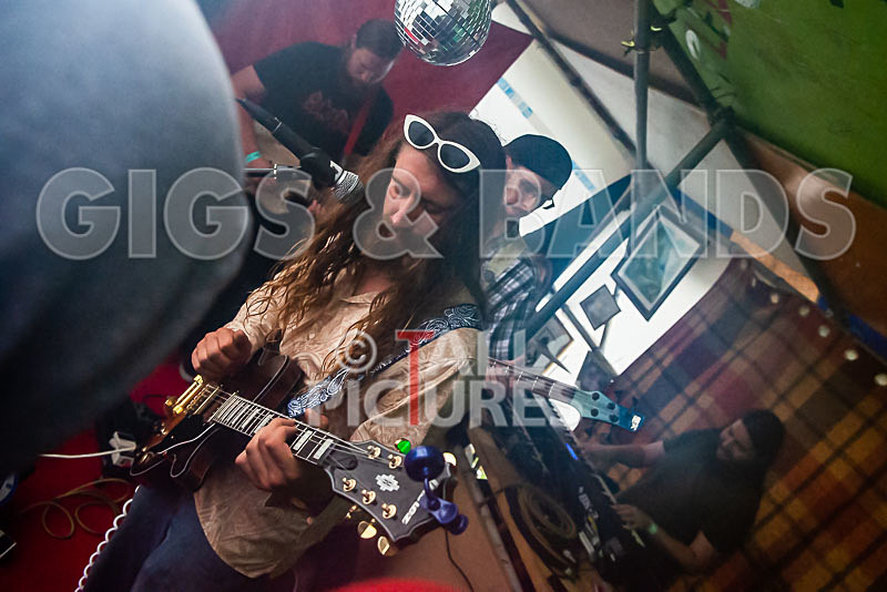 Lord Vapour- Acoustic-5 - LORD VAPOUR - ACOUSTIC