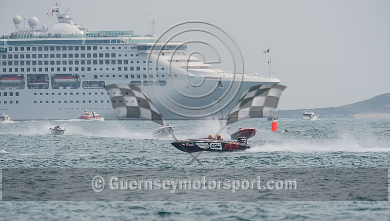 Powerboat Racing 2014_Race-2-34 - RACE-2 HAVELET BAY