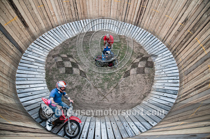 The Wall of Death-22 - PIERRE RIVE'S WALL OF DEATH
