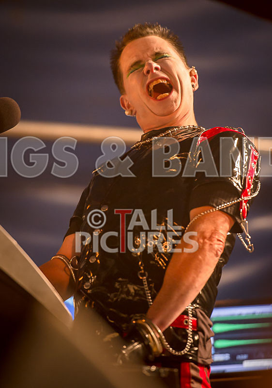 Fade to Grey-325 - FADE TO GREY