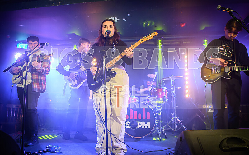 Meenas Weenaz-40 - MEENA'S WEENAZ