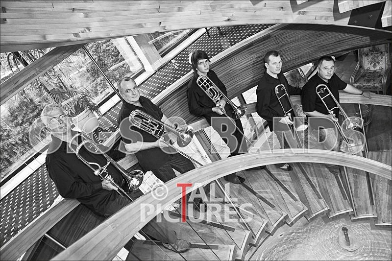 Boneheads-26_BW - THE BONEHEADS