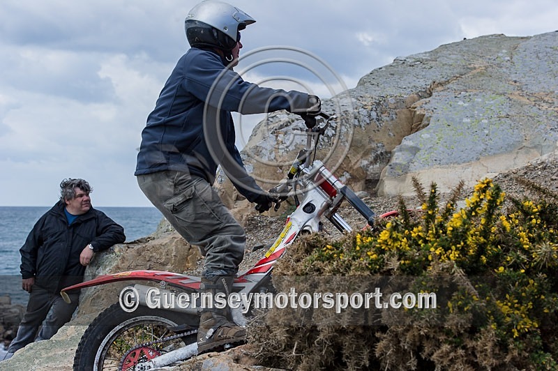 Bike Trials_15-04-2012-35 - TRIALS_15-04-2012