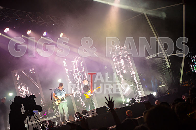 Two Door Cinema Club-19 - TWO DOOR CINEMA CLUB