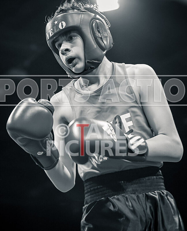 Bout 5_Ross Vinning v Aiden Dabare-21 - Bout 5_Ross Vinning v Aiden Dabare