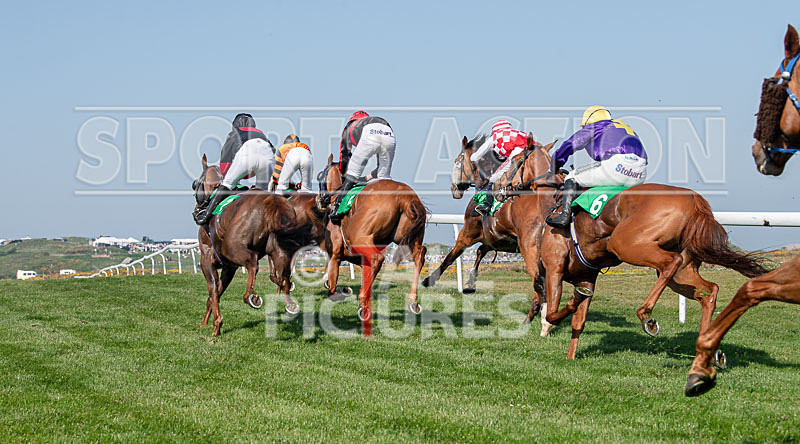 Guernsey Race Club Horse Racing 2018-4 - GUERNSEY RACE CLUB BANK HOLIDAY 2018