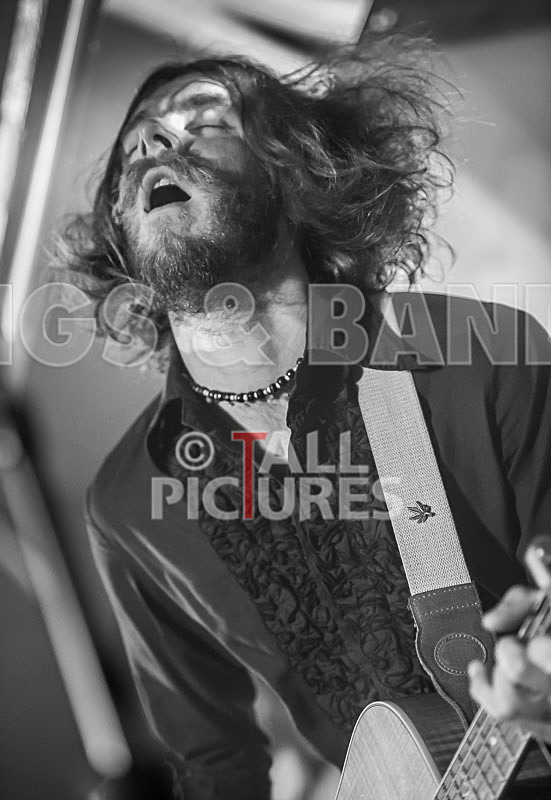 The Recks-240 - THE RECKS