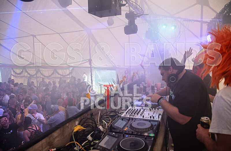 Guernsey Together Festival 2021_DANCE TENT-51 - GUERNSEY TOGETHER FESTIVAL 2021_THE DANCE TENT