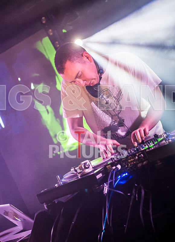 DJ Woody-20 - DJ WOODY